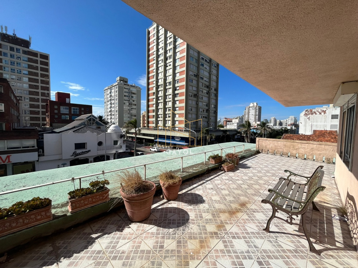 Apartamento ID.296 - Oportunidad 2 dormitorios sobre gorlero 