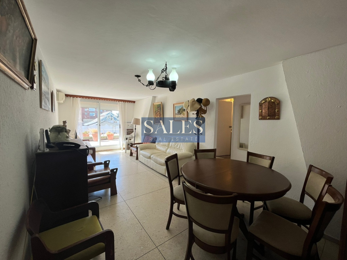 Apartamento ID.262 - Oportunidad 2 dormitorios sobre gorlero 