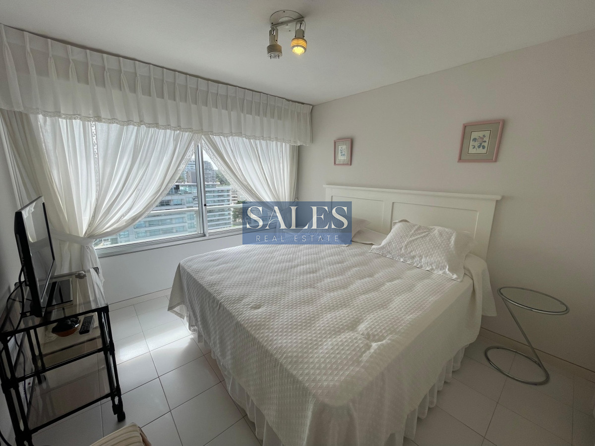 Apartamento ID.233 - Apartamento en venta y alquiler anual Punta del Este