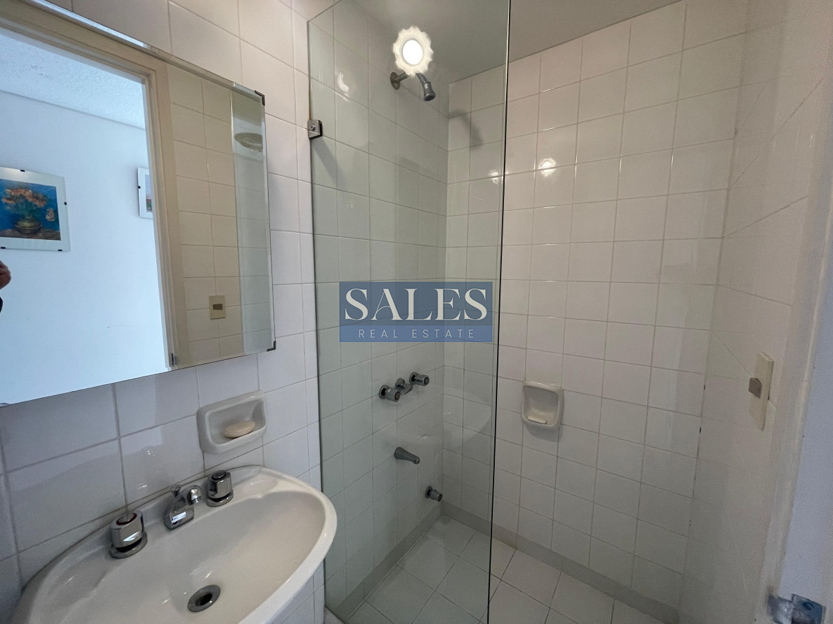 Apartamento ID.233 - Apartamento en venta y alquiler anual Punta del Este