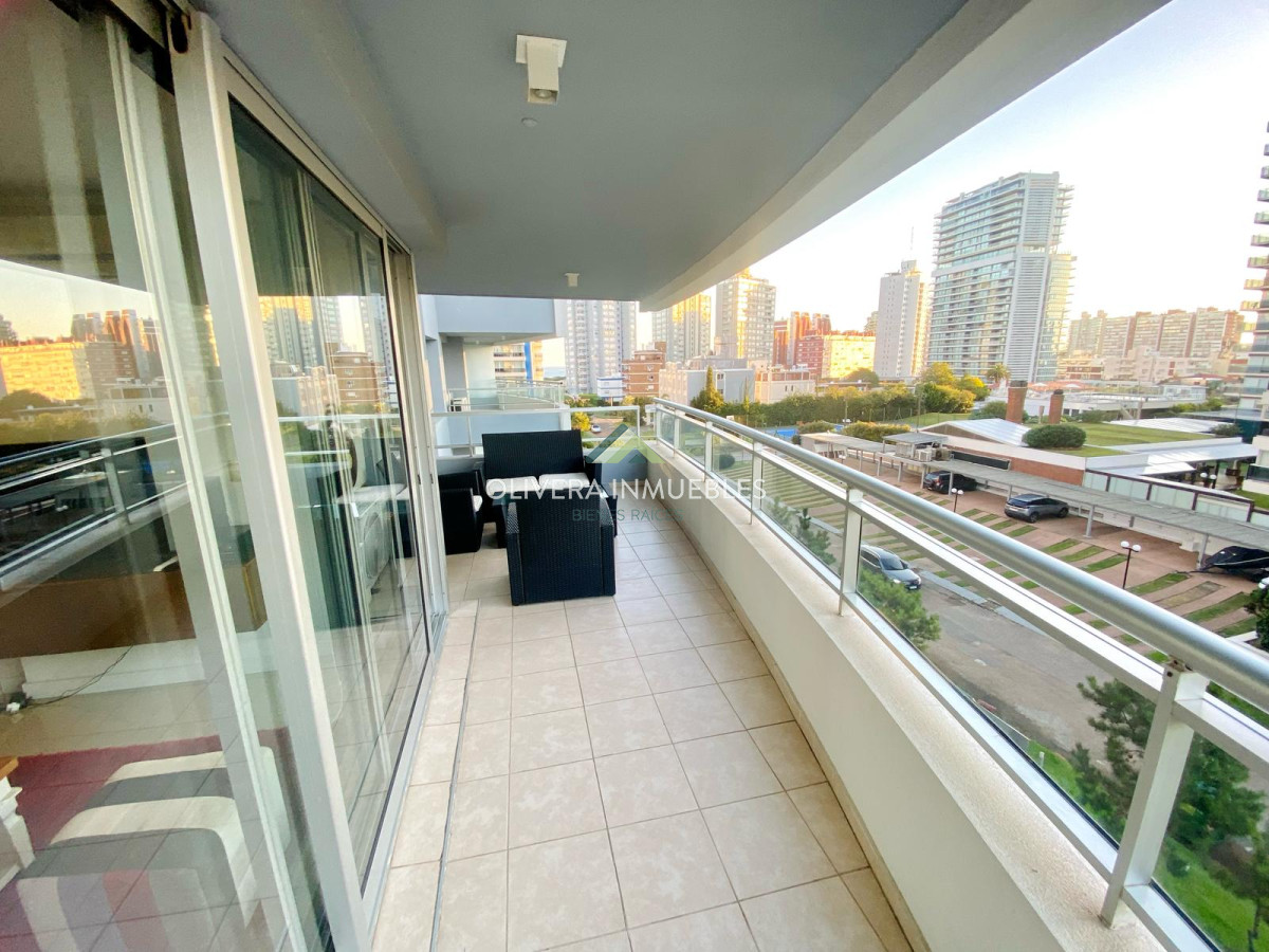 Apartamento ID.10704 - Apartamento en Brava, 3 dormitorios