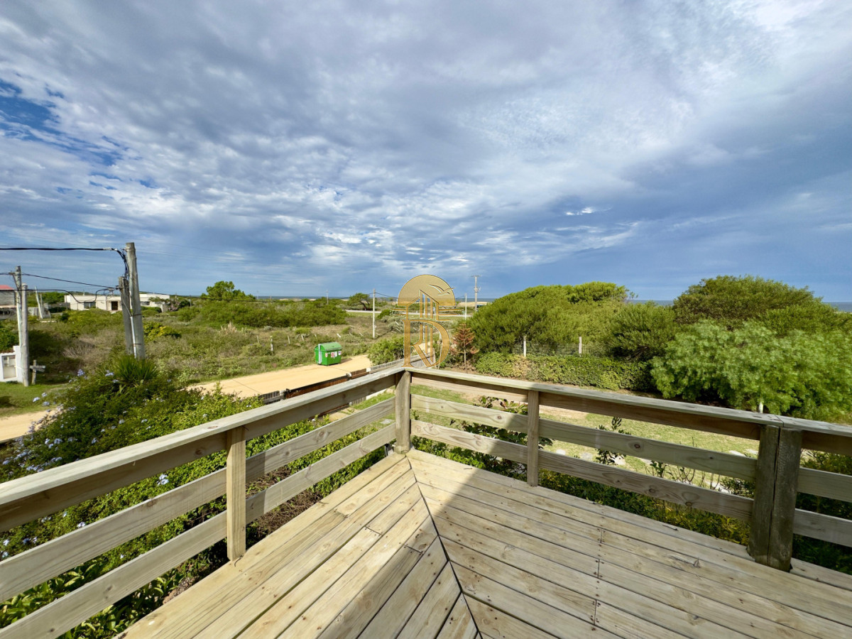 Casa en Alquiler Temporal y Anual 3 Dormitorios Balneario Buenos Aires -id-766-23