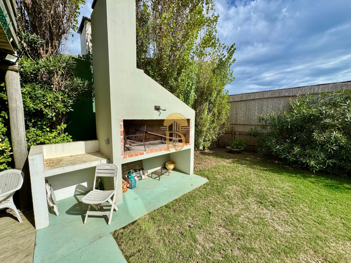 Casa en Alquiler Temporal y Anual 3 Dormitorios Balneario Buenos Aires -id-766-18