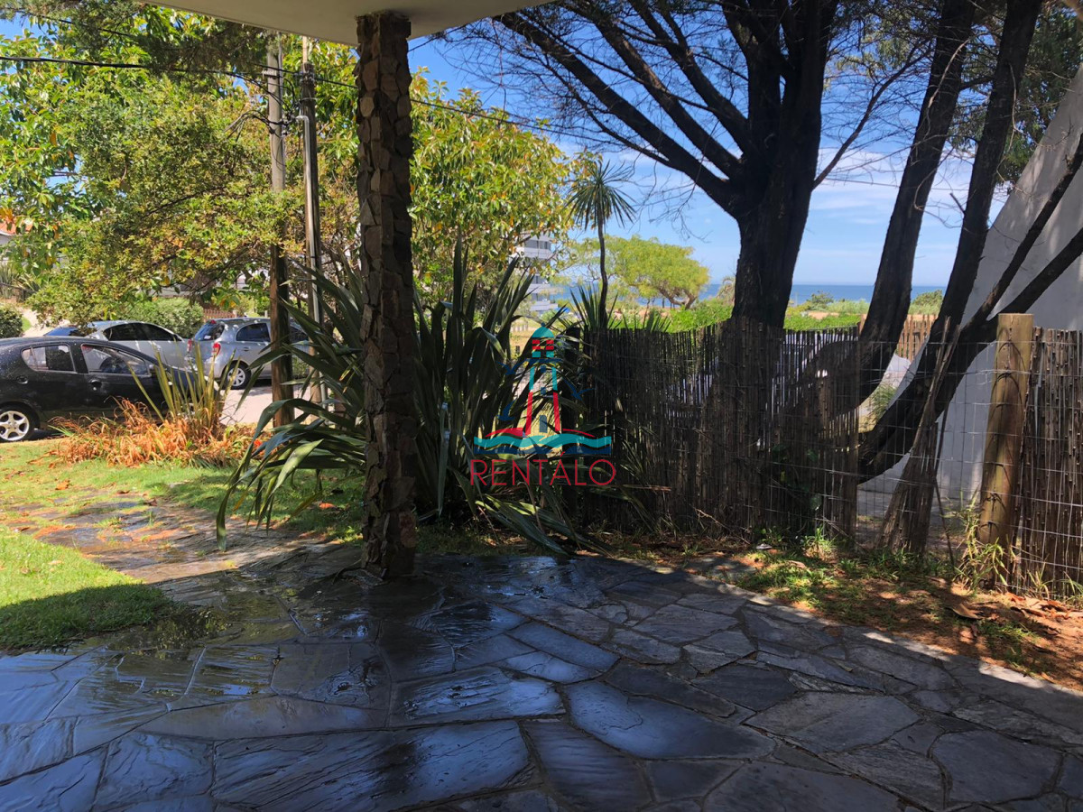 Casa ID.225 - Alquiler Casa anual Punta del Este 3 Dormitorios