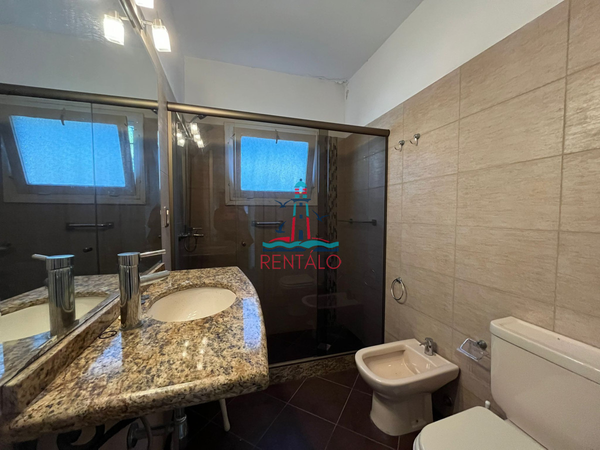 Casa ID.225 - Alquiler Casa anual Punta del Este 3 Dormitorios