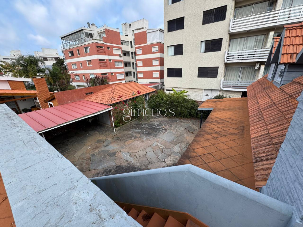 Casa ID.141 - Casa en Venta 3 dormitorios en Mansa Punta del Este