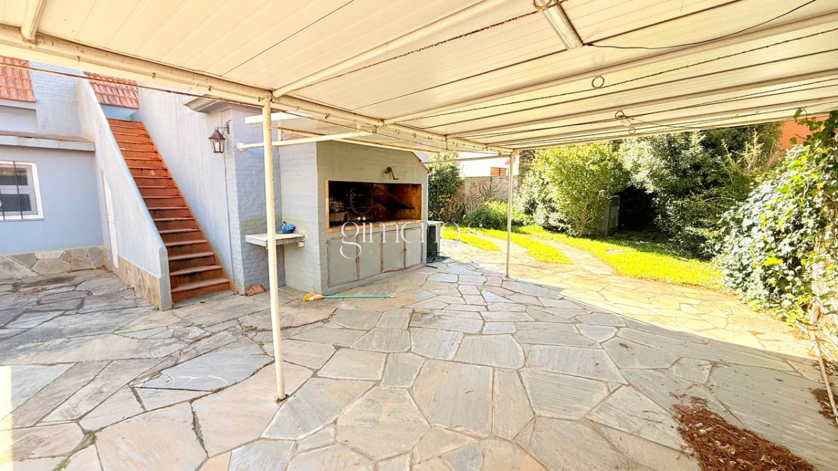 Casa ID.141 - Casa en Venta 3 dormitorios en Mansa Punta del Este