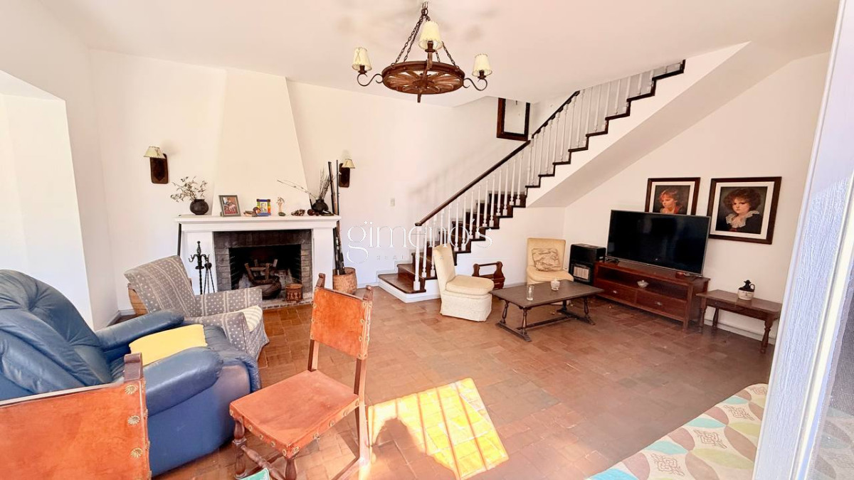 Casa ID.141 - Casa en Venta 3 dormitorios en Mansa Punta del Este