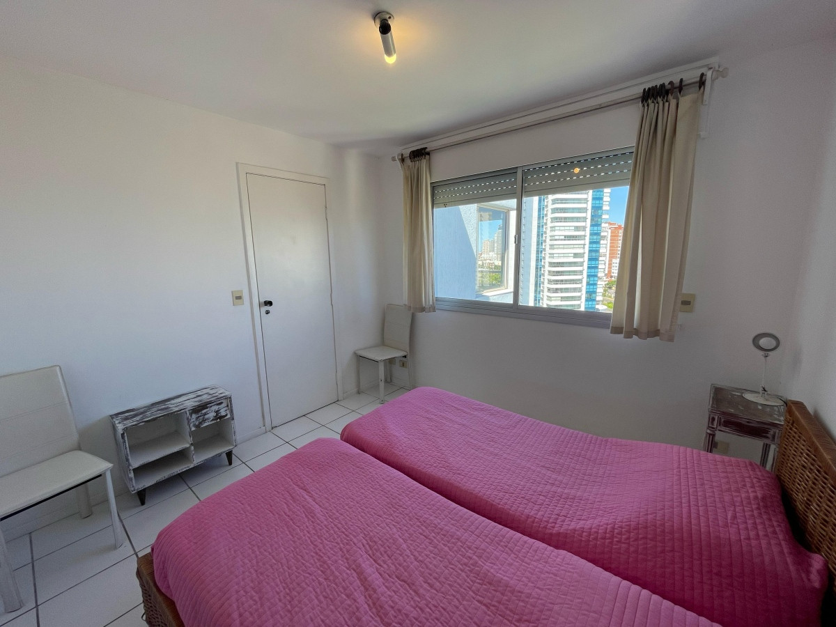 Apartamento ID.107 - Penthouse 2 Dormitorios Zona Enjoy