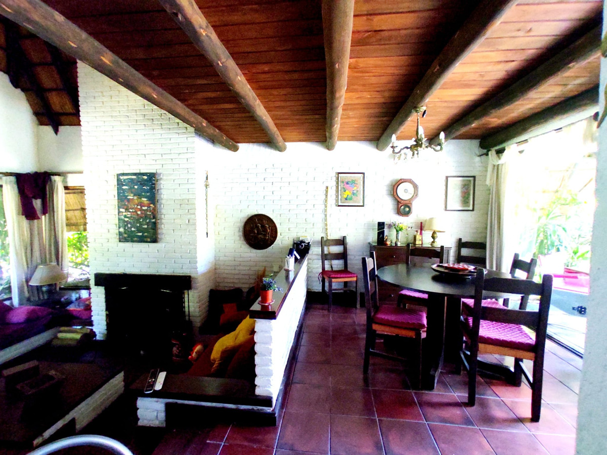 Casa ID.302 - Casa a la Venta 3 Dormitorios Mansa, Punta el Este