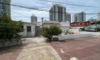TERRENO CON CASA PARA INVERSIÓN LA PASTORA 217 M ²