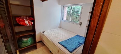 Apartamento en venta 4 Dormitorios Primera Línea - AGP7218A