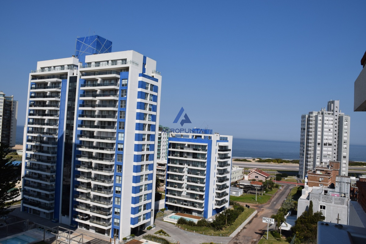 Apartamento en Brava, 1 dormitorios *