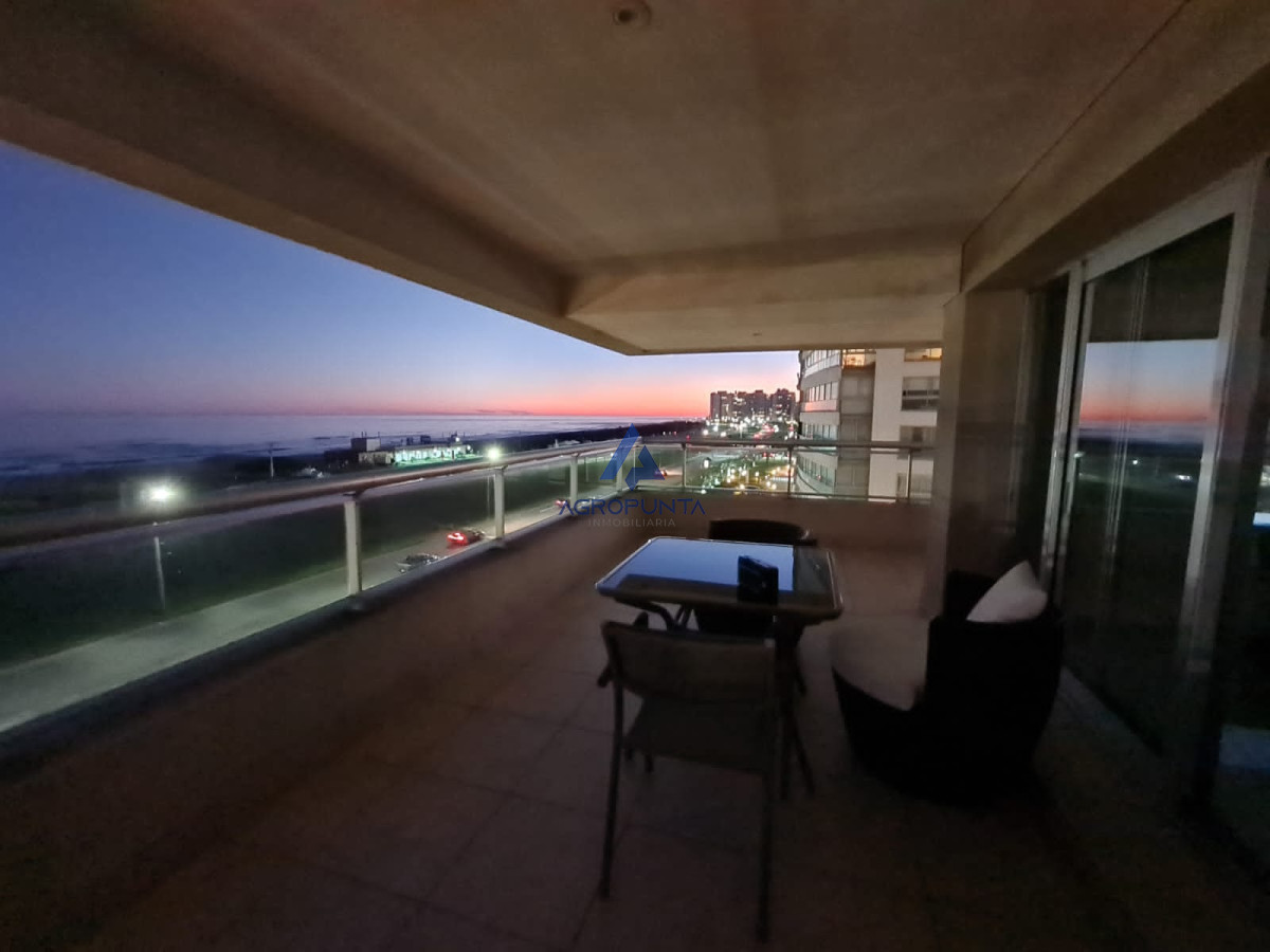 Apartamento en Punta del Este, Brava - AGP7161A