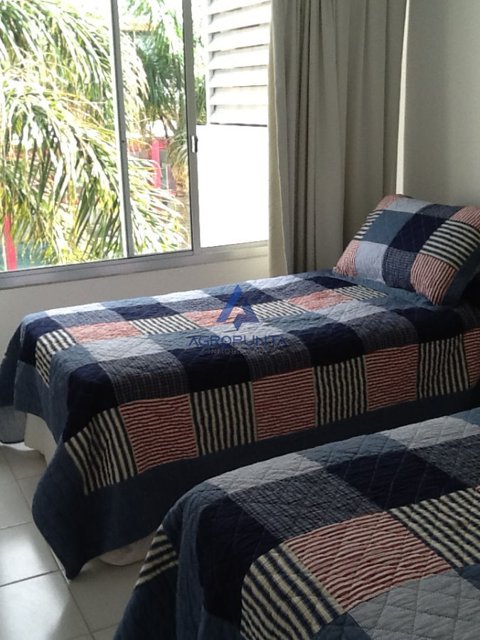 Apartamento en La Barra, 3 dormitorios *