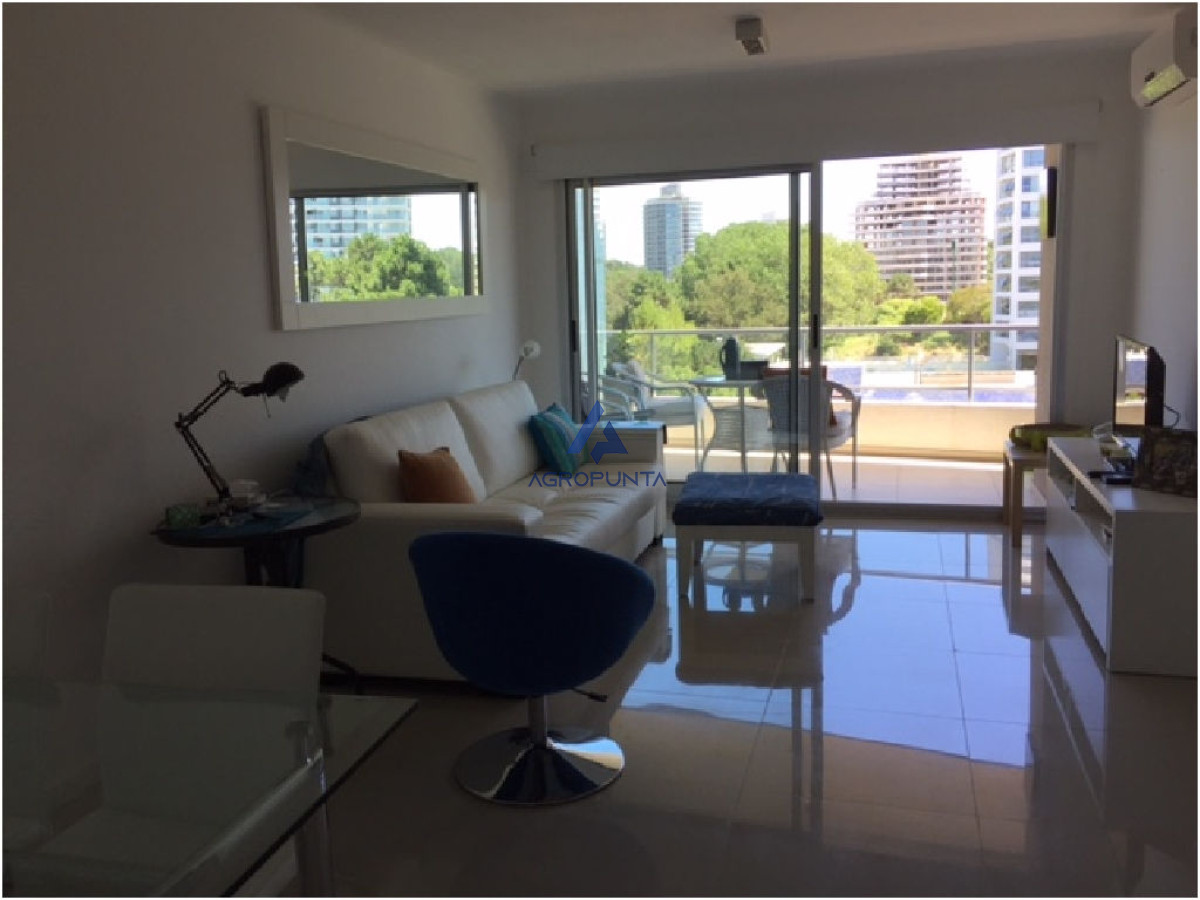 Apartamento en Brava, 1 dormitorios *