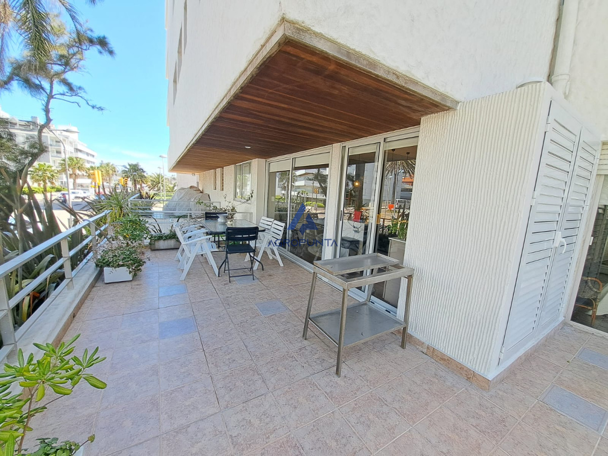 Venta Apartamento en Península, 2 dormitorios Punta del Este - AGP391A