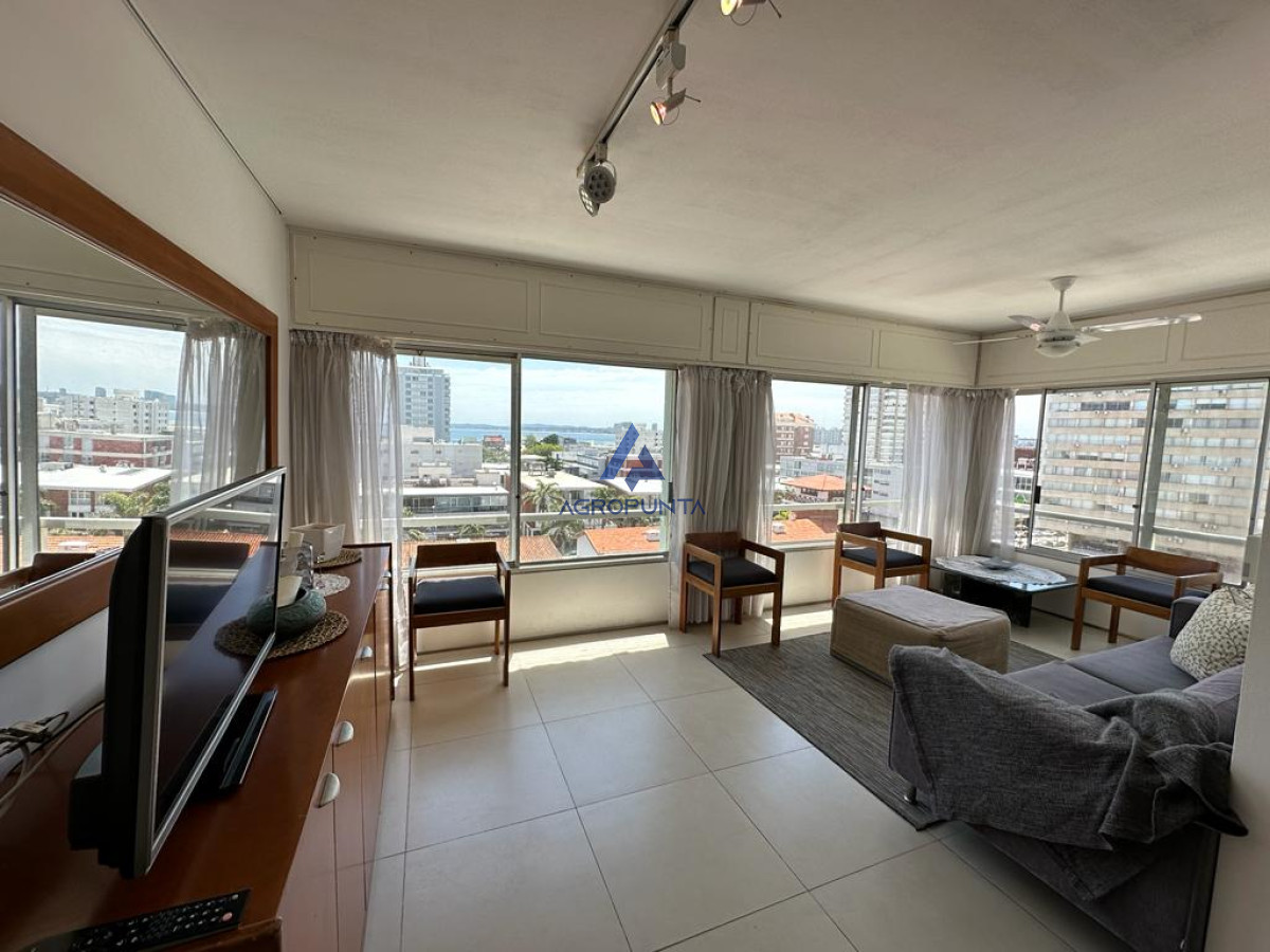 Apartamento en Peninsula, 2 dormitorios *