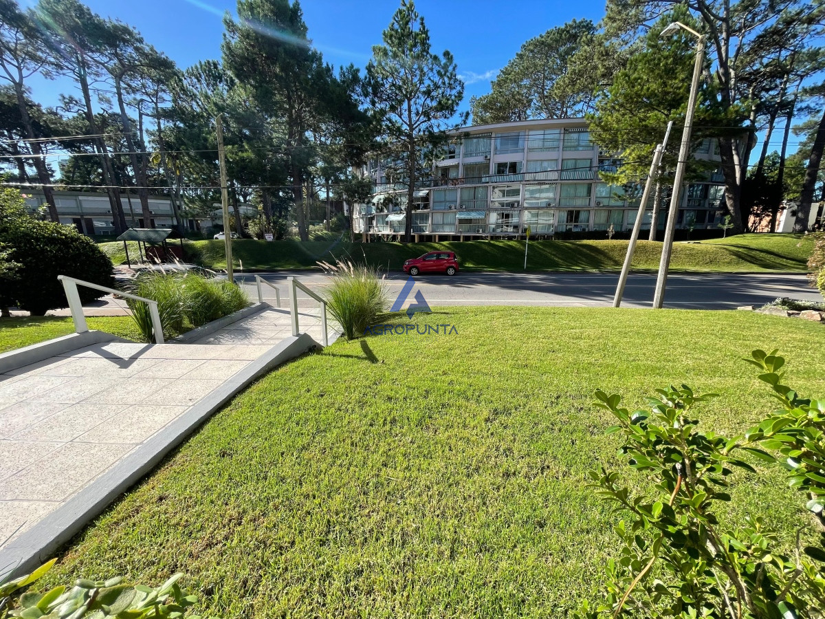 APARTAMENTO 2 DORMITORIOS PARADA 16