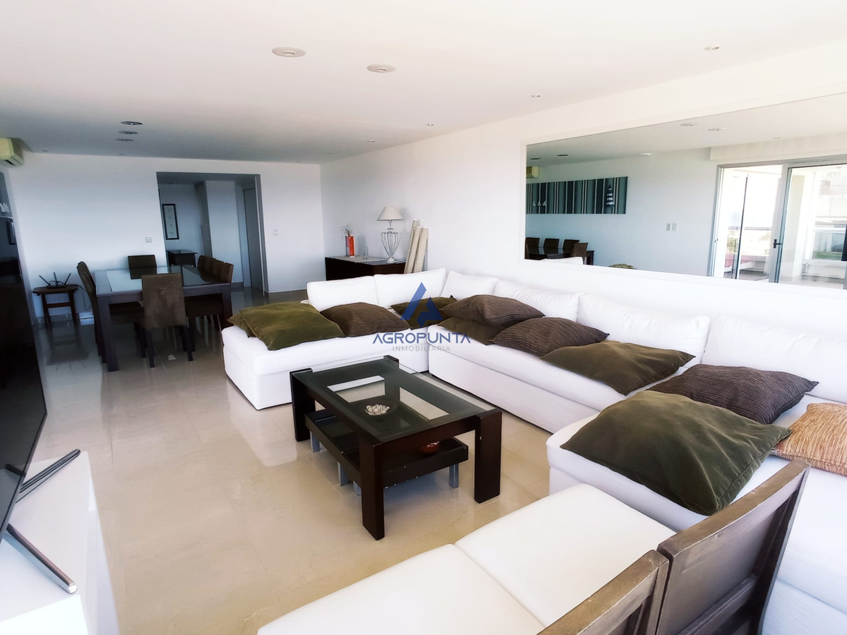 Brava - GoPunta - Portal Inmobiliario de Punta del Este - Maldonado