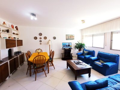 Apartamento en Peninsula, 2 dormitorios *