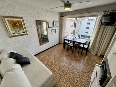 Venta apartamento de 1 dormitorio Punta del Este Península 