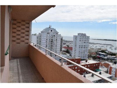 Apartamento en Peninsula, 2 dormitorios *