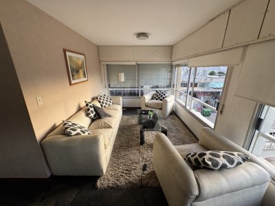 Apartamento en Peninsula a la Venta 2 dormitorios Punta del Este