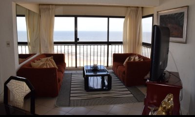 Apartamento en Brava, 2 dormitorios *