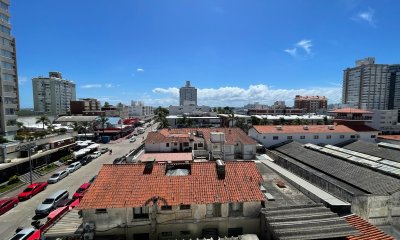Apartamento 1 y ½ Con Vista a Mansa en Gorlero