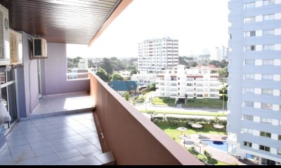 Apartamento en Brava, 2 dormitorios *