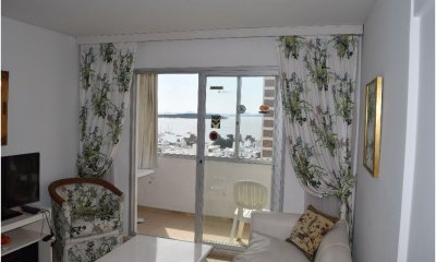 Apartamento en Peninsula, 2 dormitorios *