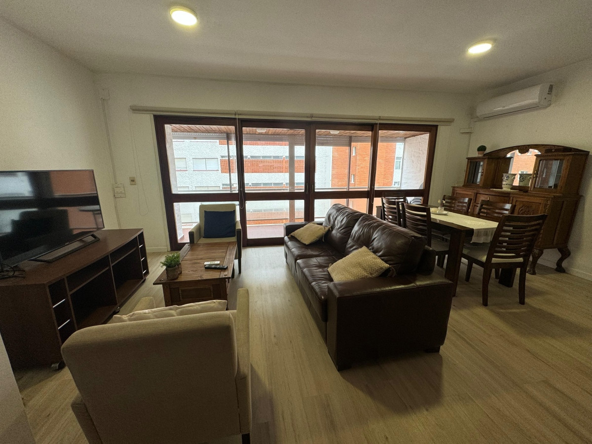 Apartamento en venta Punta del Este 3 dormitorios