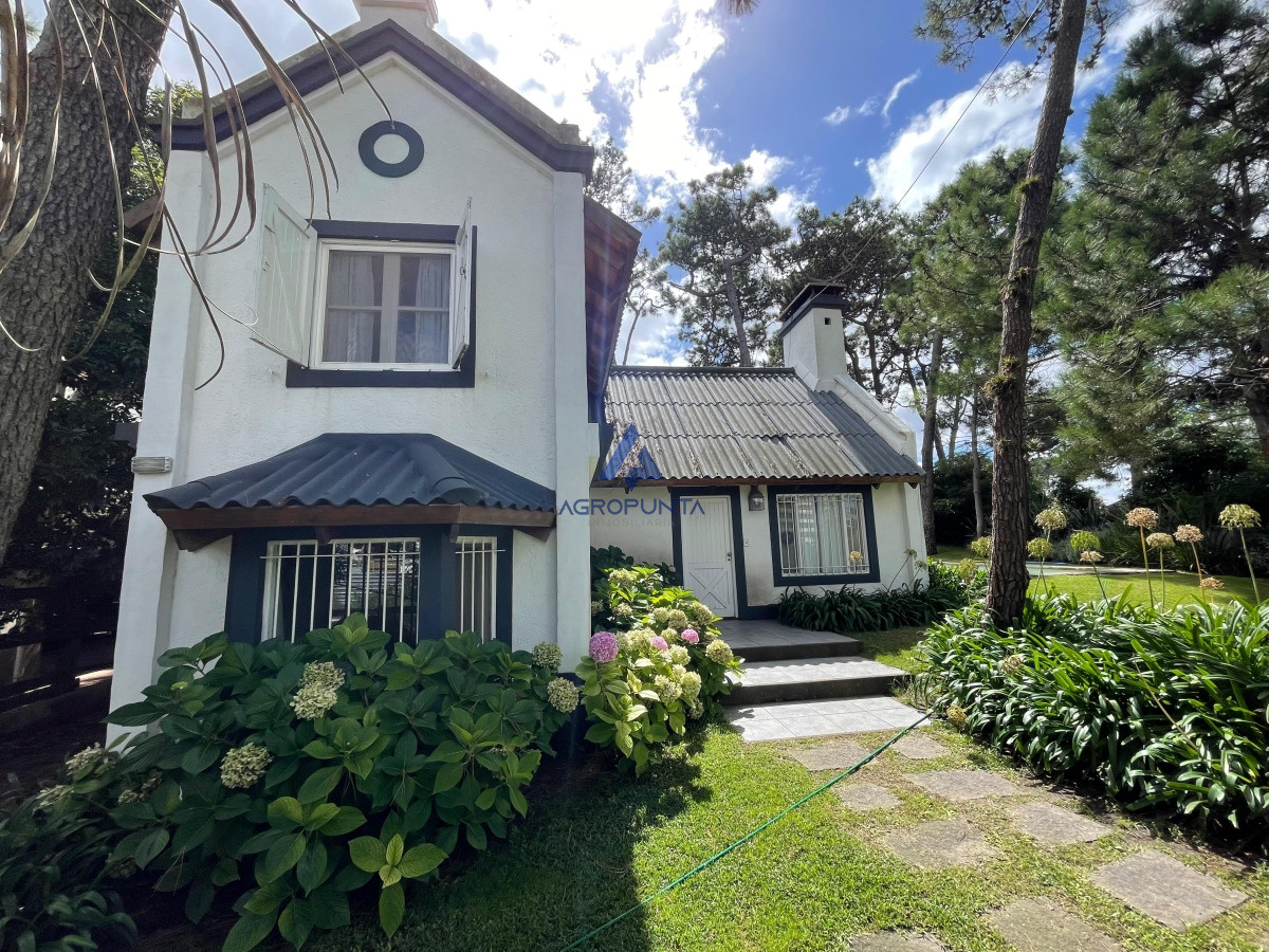 Brava - GoPunta - Portal Inmobiliario de Punta del Este - Maldonado