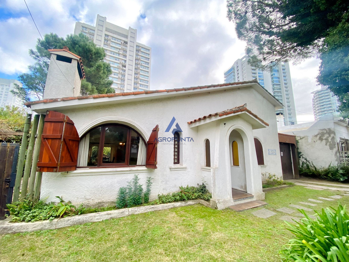 Casa a la venta 4 Dormitorios Punta del Este Mansa - AGP9043C