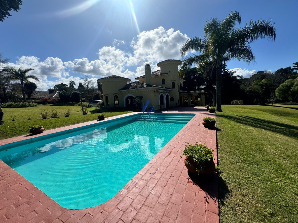 Golf - GoPunta - Portal Inmobiliario de Punta del Este - Maldonado