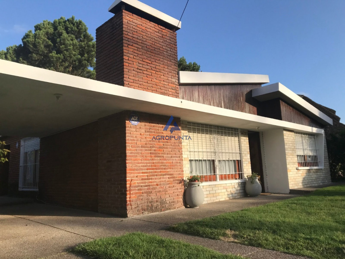 Casa en Pinares, 3 dormitorios  - AGP3299C