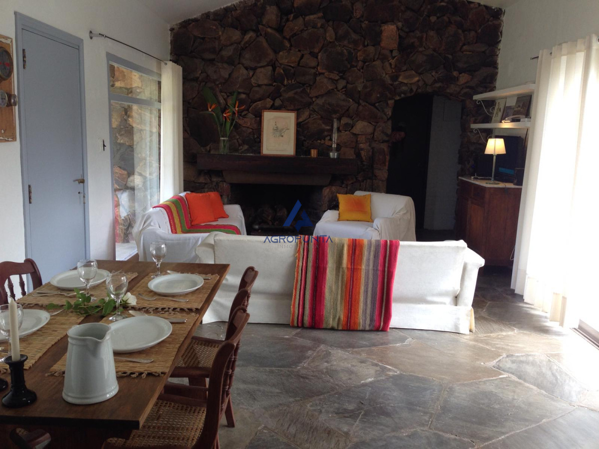 Camino a la Laguna - GoPunta - Portal Inmobiliario de Punta del Este - Maldonado