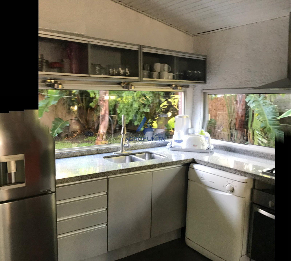Bikini - GoPunta - Portal Inmobiliario de Punta del Este - Maldonado
