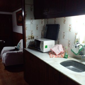 Casa de 3 dormitorios con monoambiente en cerro pelado