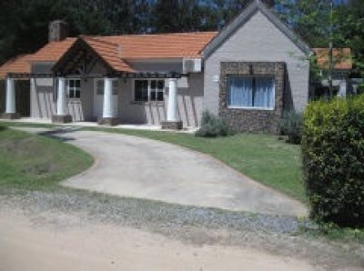 Casa en Rincón del Indio, 3 dormitorios *