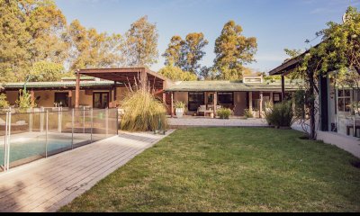 Casa en Venta 5 Dormitorios La Barra