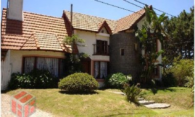 Casa en Rincón del Indio, 3 dormitorios *