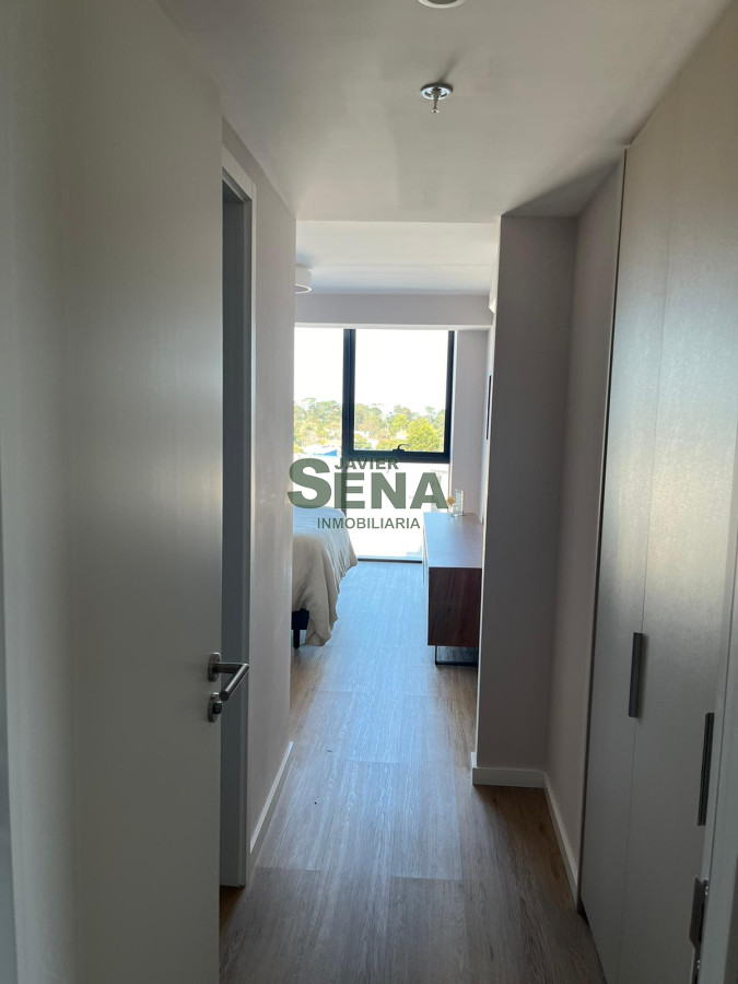 Venta de apartamento en la Roosevelt, de 3 dormitorios y 2 baños a estrenar excelente ubicación, muy iluminado, con vistas y todos los amenities. - GoPunta - Portal Inmobiliario de Punta del Este - Maldonado