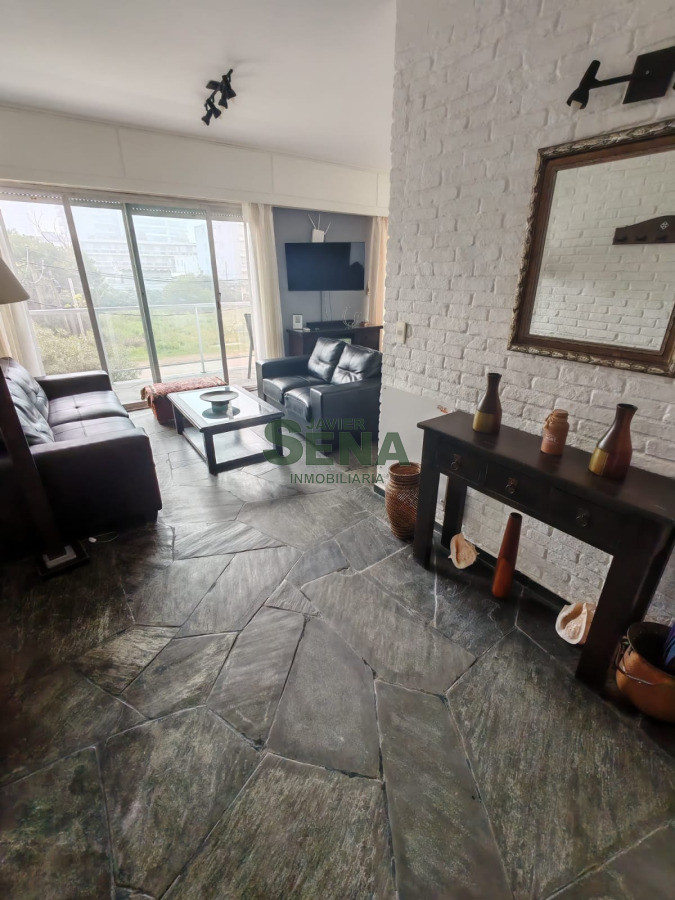 Aidy Grill - GoPunta - Portal Inmobiliario de Punta del Este - Maldonado