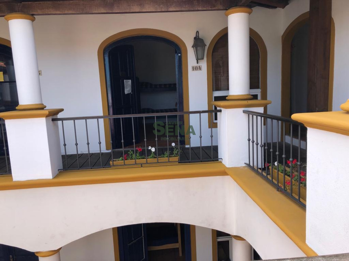 Venta 16 locales en Maldonado con patio y jardìn, muy cerca del centro. - GoPunta - Portal Inmobiliario de Punta del Este - Maldonado