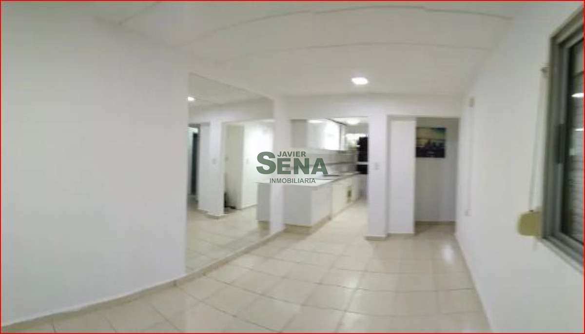 Venta de apartamento en el centro de Maldonado, 4 dormiorios, 1 baño, estacionamiento. - GoPunta - Portal Inmobiliario de Punta del Este - Maldonado