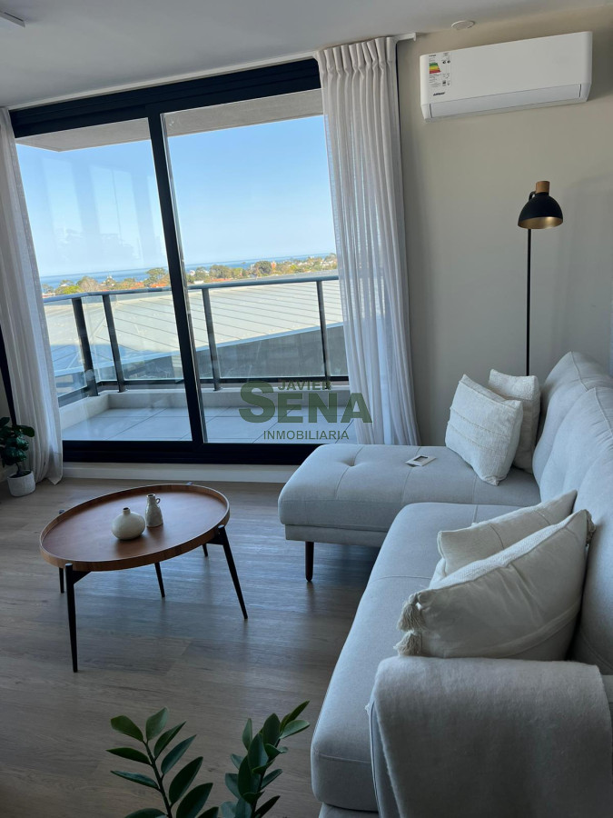 Venta de apartamento en la Roosevelt, de 3 dormitorios y 2 baños a estrenar excelente ubicación, muy iluminado, con vistas y todos los amenities. - GoPunta - Portal Inmobiliario de Punta del Este - Maldonado