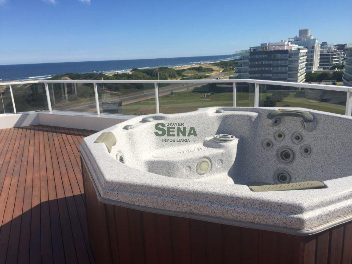 Brava - GoPunta - Portal Inmobiliario de Punta del Este - Maldonado