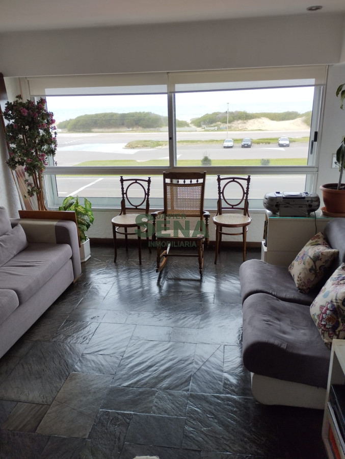 Alquiler de apartamento en la brava, 1 dormi en Parada 2, baño, cerca de todo - GoPunta - Portal Inmobiliario de Punta del Este - Maldonado